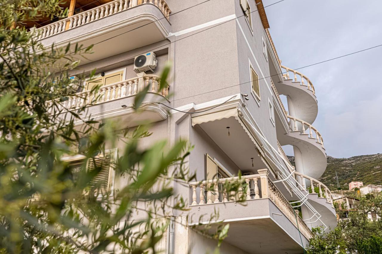 Villa The Old Bakery Qeparo Exterior photo